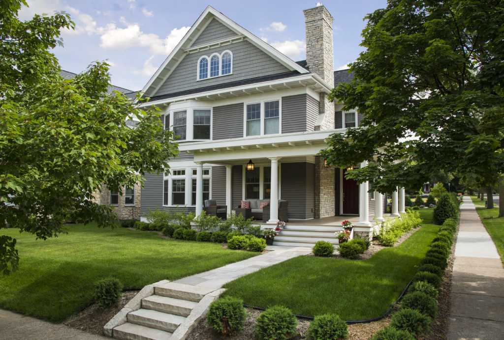 exterior of custom Victorian home in Minnesota